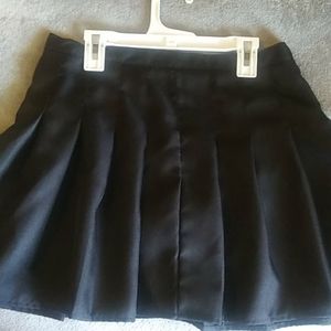 black tennis skirt